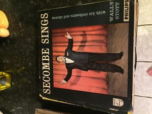 Harry Secombe - Secombe Sings (LP) 10911