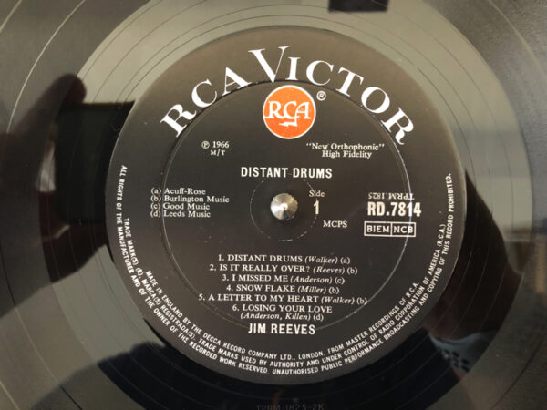 Distant Drums Jim Reeves LP Vinyl Record Album Record Label Side A