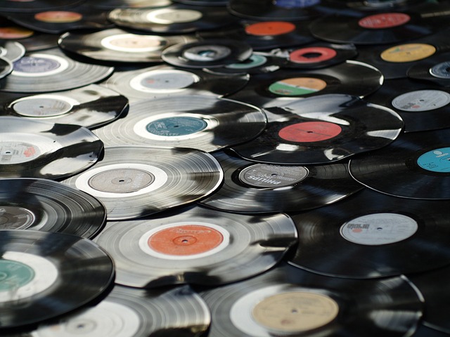 How To Sell Old and Vintage Vinyl Records